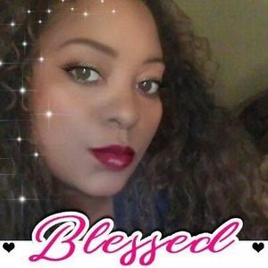 Meet your Posher, Farrah